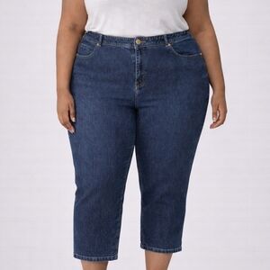 Lane Bryant Skinny Blue Jeans Short Style With Pockets for Women Size 26